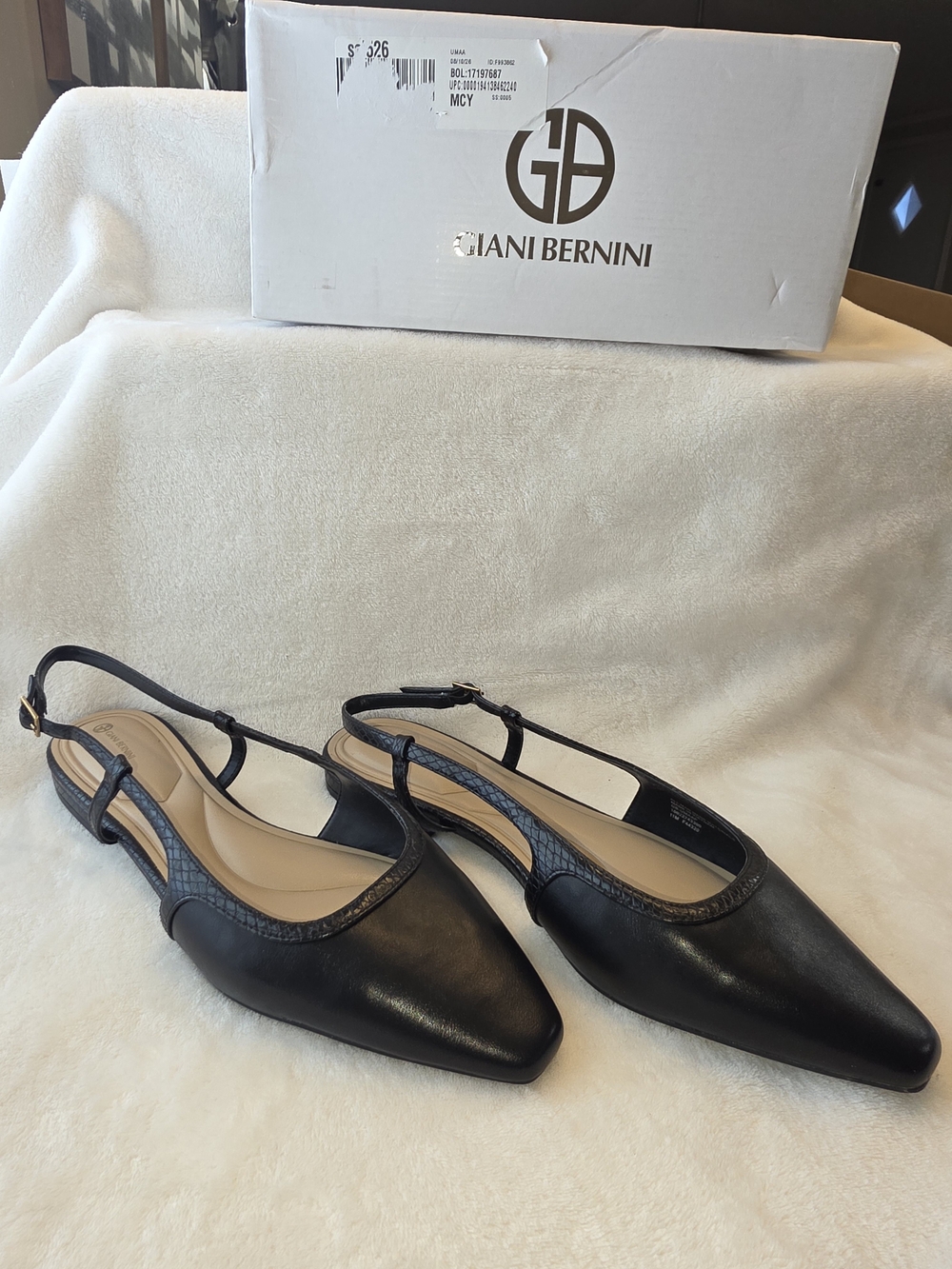 Giani Bernini Black Leather Pointed Slingback Flats
